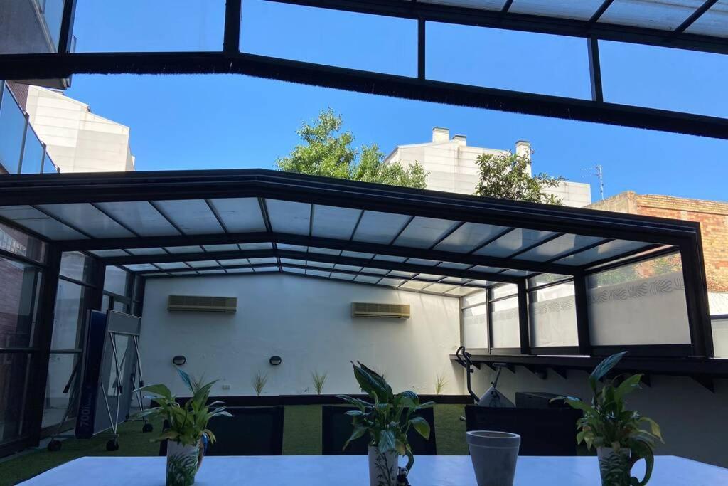 Apartamento con gran jardín privado Apartamento Figueras Exterior foto